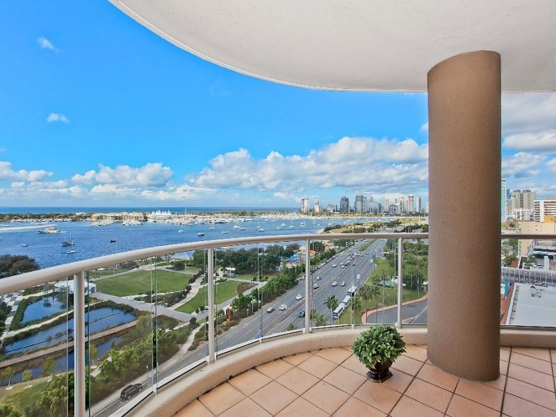 50 Marine Parade, Southport QLD 4215