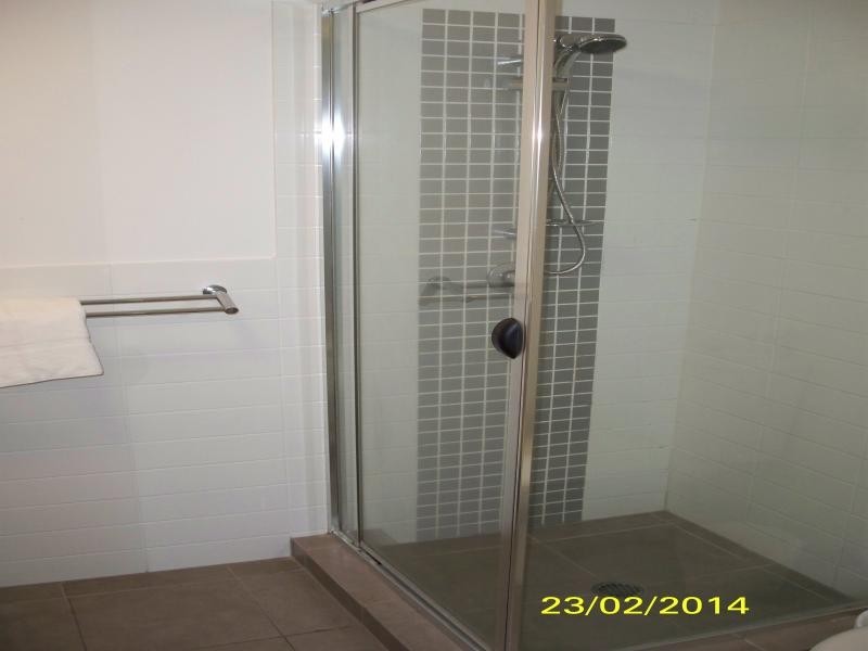 105/18 Fern St, Surfers Paradise QLD 4217