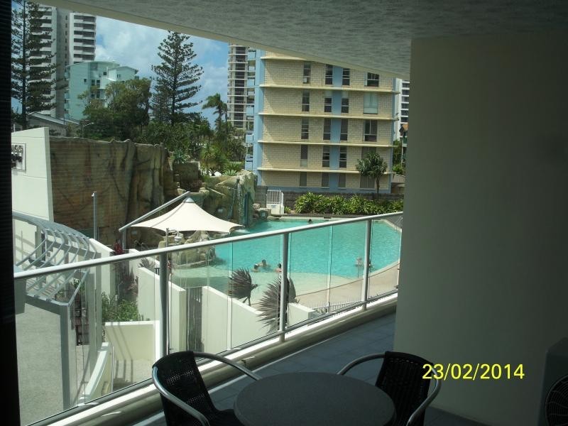 105/18 Fern St, Surfers Paradise QLD 4217