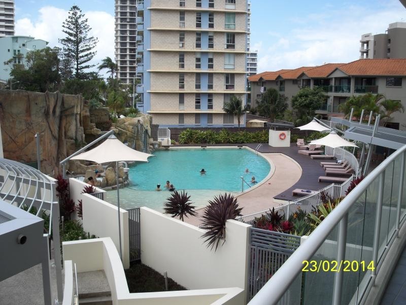 105/18 Fern St, Surfers Paradise QLD 4217