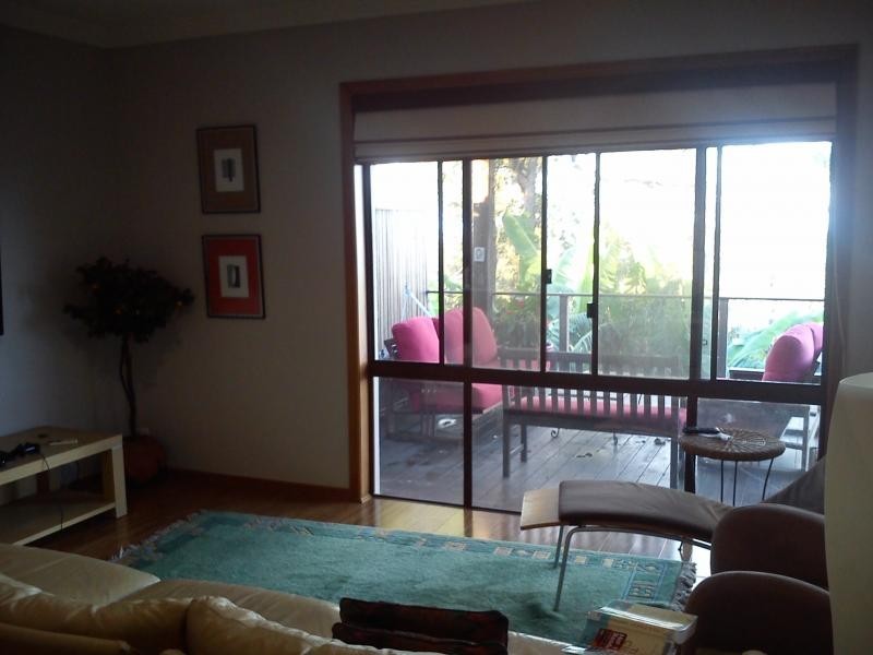 77 Highvale Dve, Helensvale QLD 4212