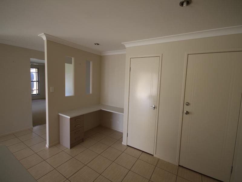 16 Melaleuca St, Heathwood QLD 4110