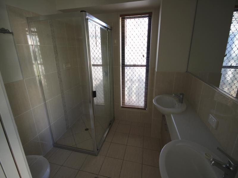 16 Melaleuca St, Heathwood QLD 4110