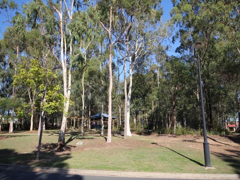 46 Jubilee Ave, Forest Lake QLD 4078