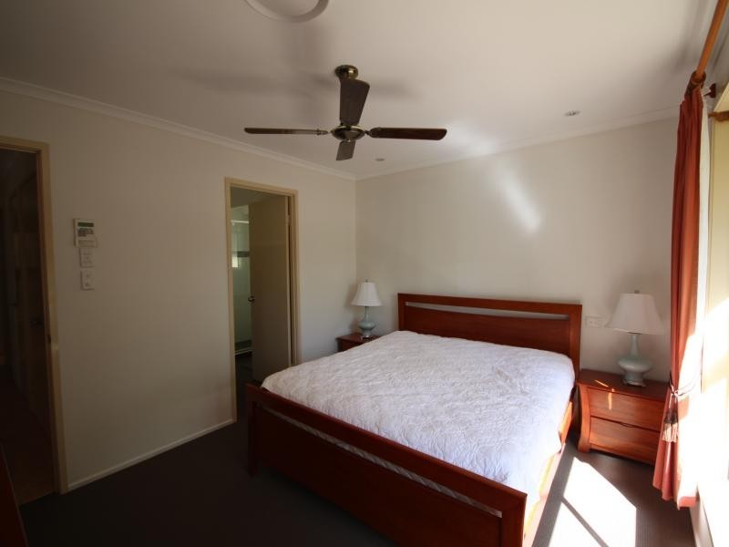 33 Petherbridge, Merrimac QLD 4226