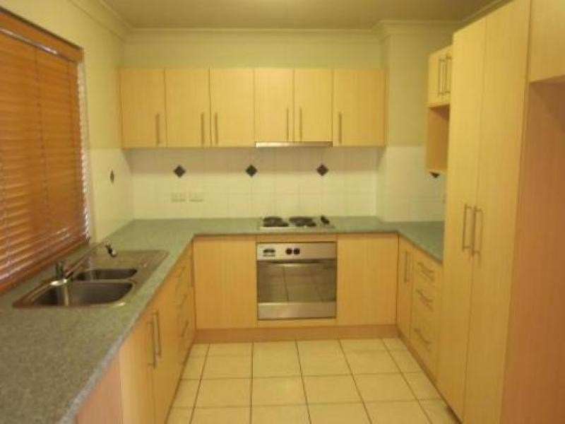 144 Johnston St, Southport QLD 4215