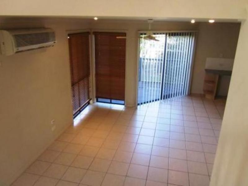 144 Johnston St, Southport QLD 4215