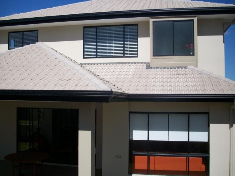 17 Rainlilly Cres, Upper Coomera QLD 4209