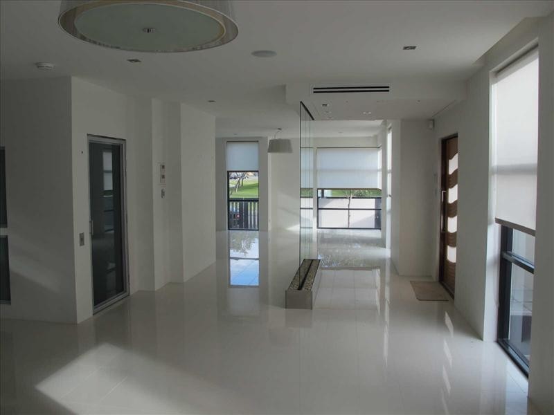 47 Breaker St, Main Beach QLD 4217