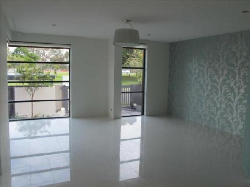 47 Breaker St, Main Beach QLD 4217