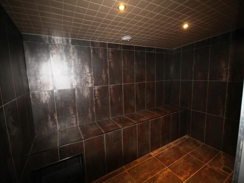 47 Breaker St, Main Beach QLD 4217