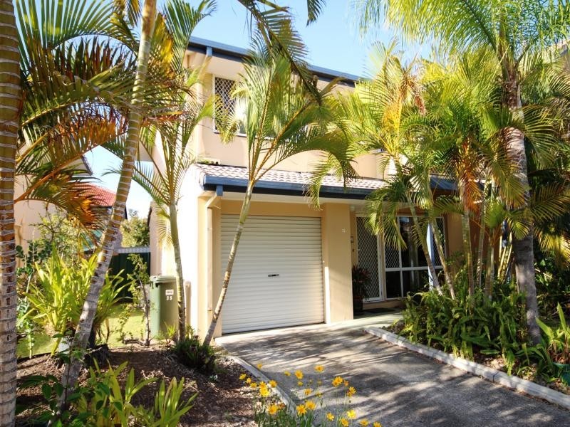 35/50 St Kevins Ave, Benowa QLD 4217