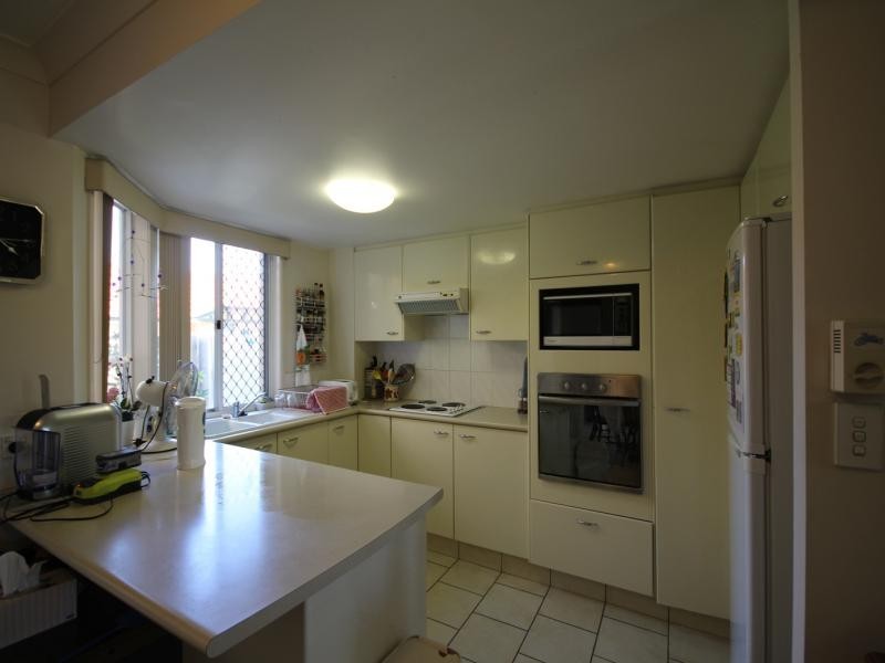 35/50 St Kevins Ave, Benowa QLD 4217