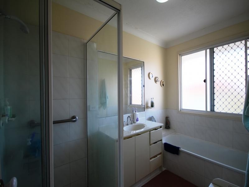 35/50 St Kevins Ave, Benowa QLD 4217