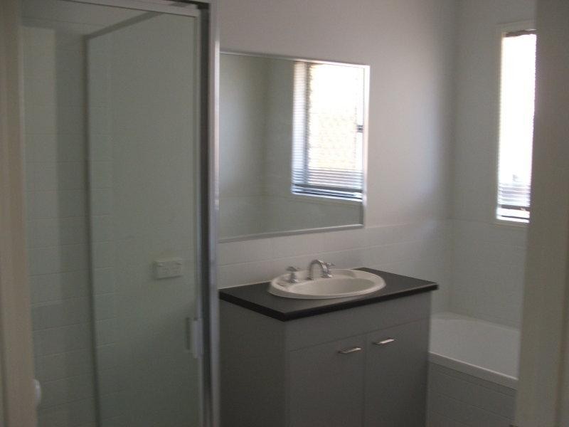 84 Gum St, Warner QLD 4500