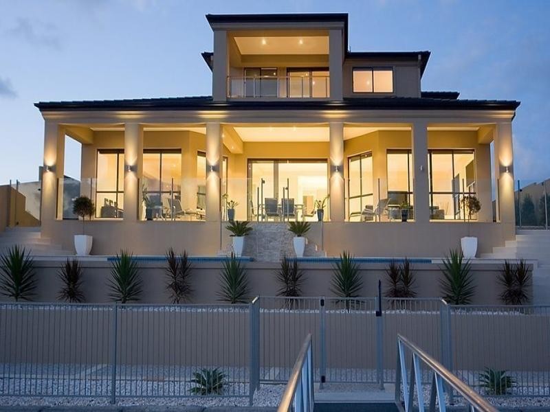 Sir Bruce Blvd, Benowa Waters QLD 4217