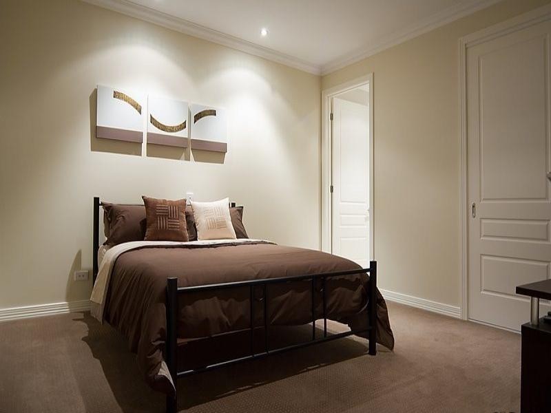 Sir Bruce Blvd, Benowa Waters QLD 4217