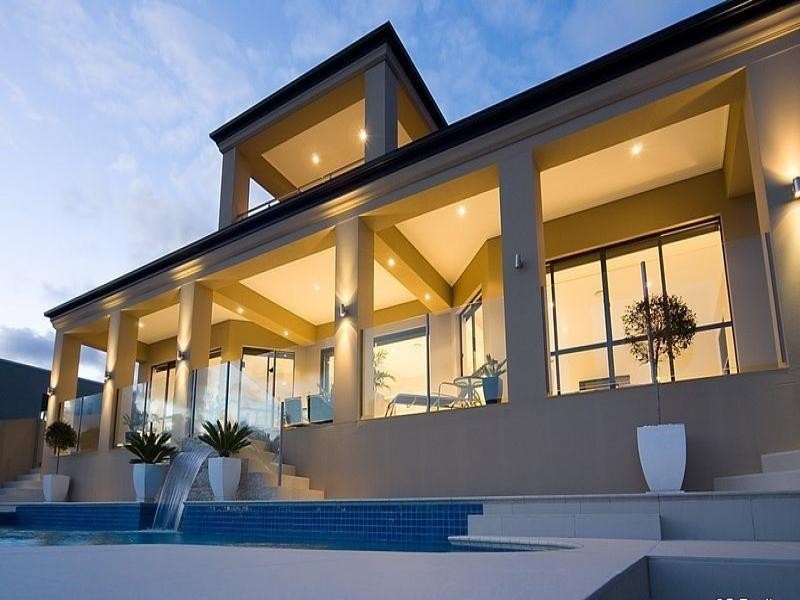 Sir Bruce Blvd, Benowa Waters QLD 4217