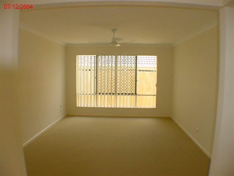 7 Reuben Close, Forest Lake QLD 4078