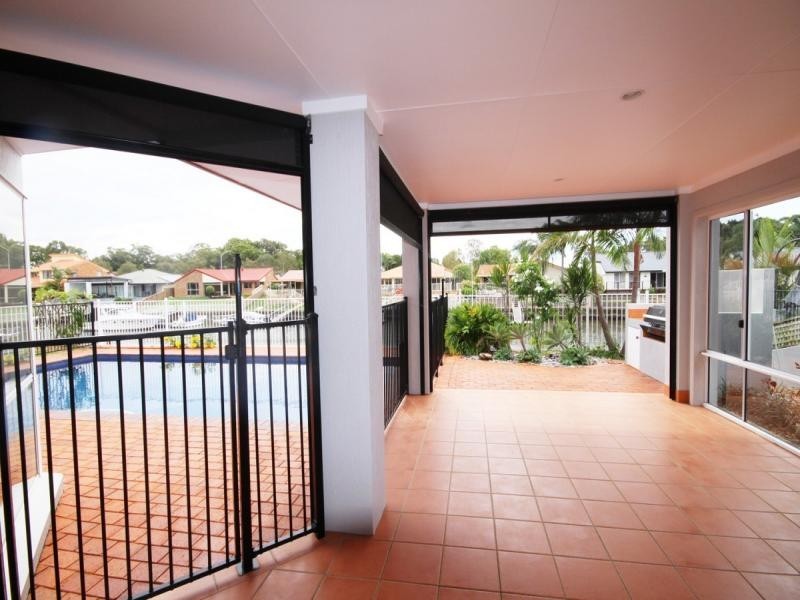 63 Pebble Beach Drive, Runaway Bay QLD 4216