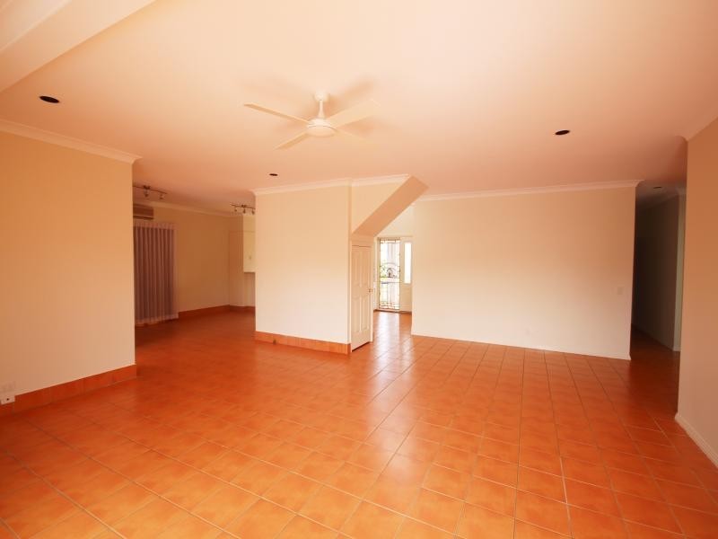 63 Pebble Beach Drive, Runaway Bay QLD 4216