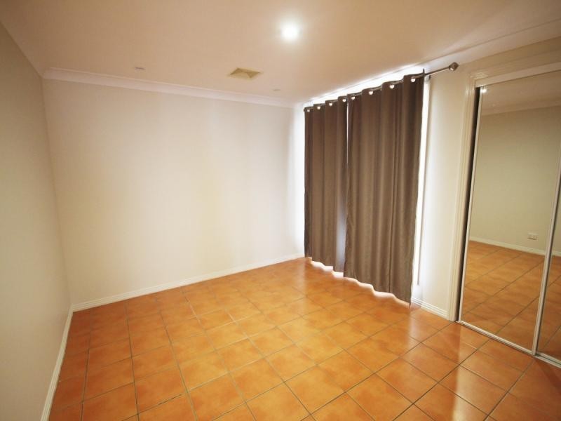 63 Pebble Beach Drive, Runaway Bay QLD 4216