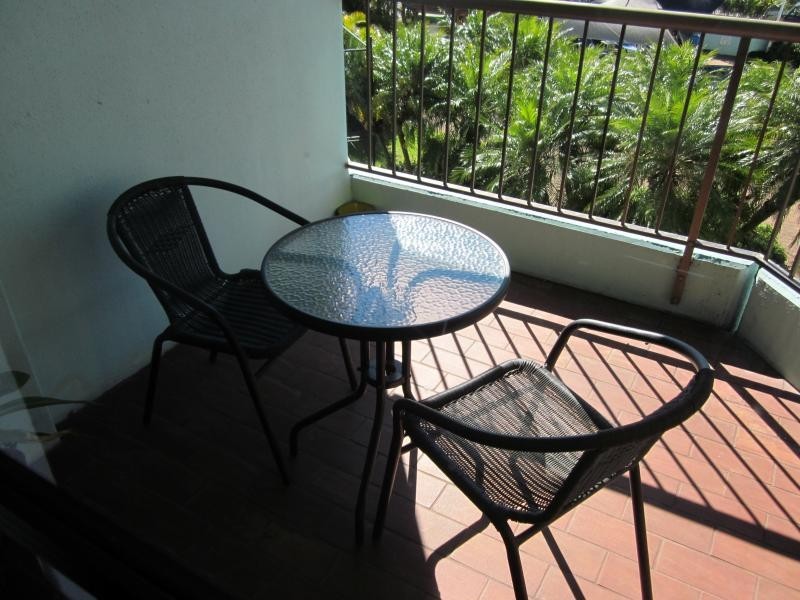 114 Marine Pde, Southport QLD 4215