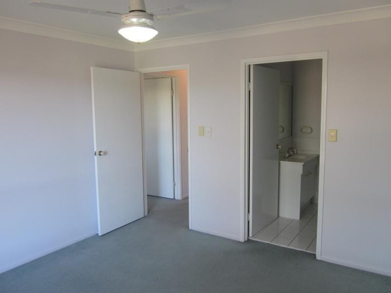 6 Crestridge Cres, Oxenford QLD 4210