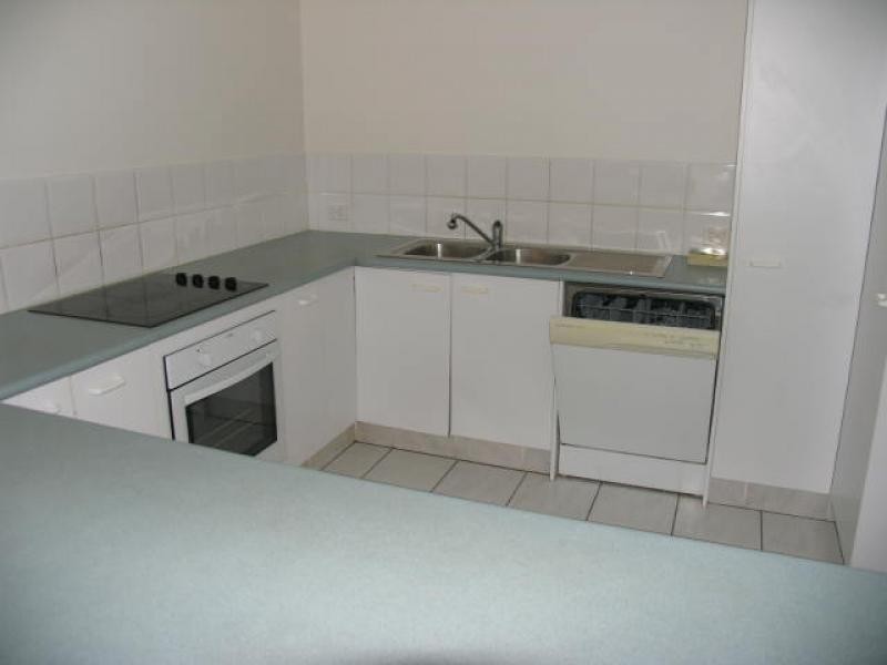 6 Crestridge Cres, Oxenford QLD 4210