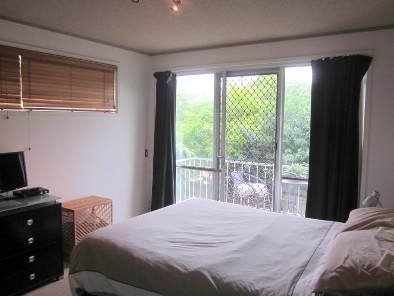 1/45 Sunset Blvd, Surfers Paradise QLD 4217