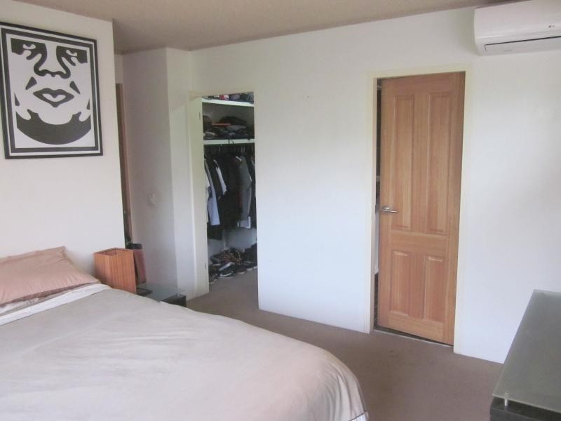 1/45 Sunset Blvd, Surfers Paradise QLD 4217