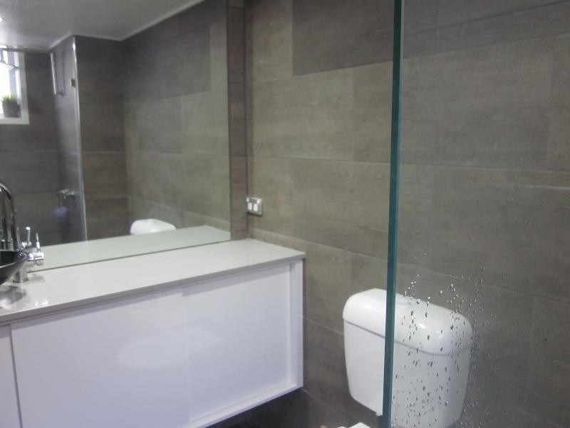 1/45 Sunset Blvd, Surfers Paradise QLD 4217