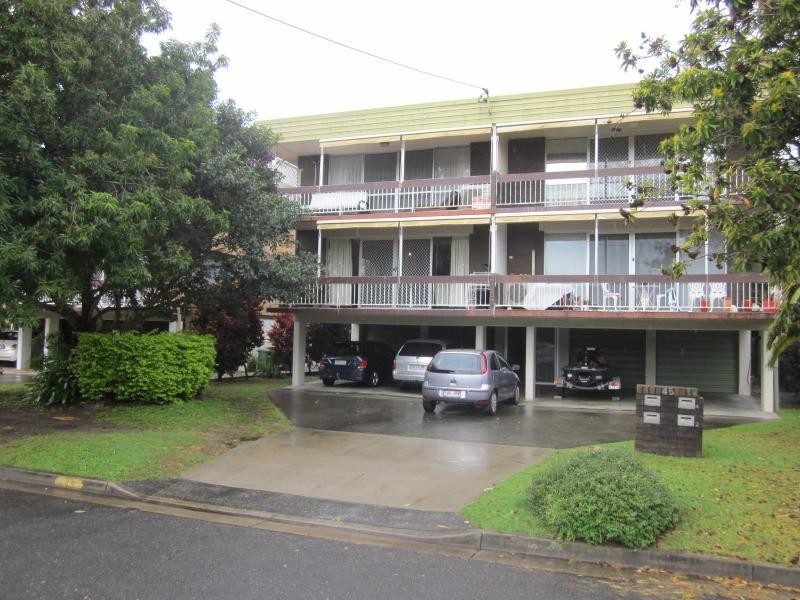 1/45 Sunset Blvd, Surfers Paradise QLD 4217