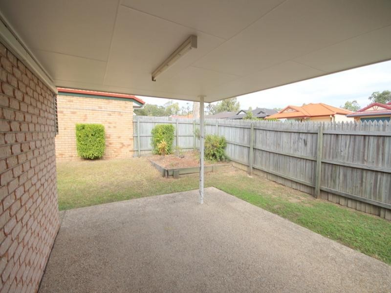 8 Harrison Cres, Forest Lake QLD 4078