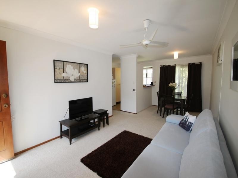 60/37 St Kevins Ave, Benowa QLD 4217