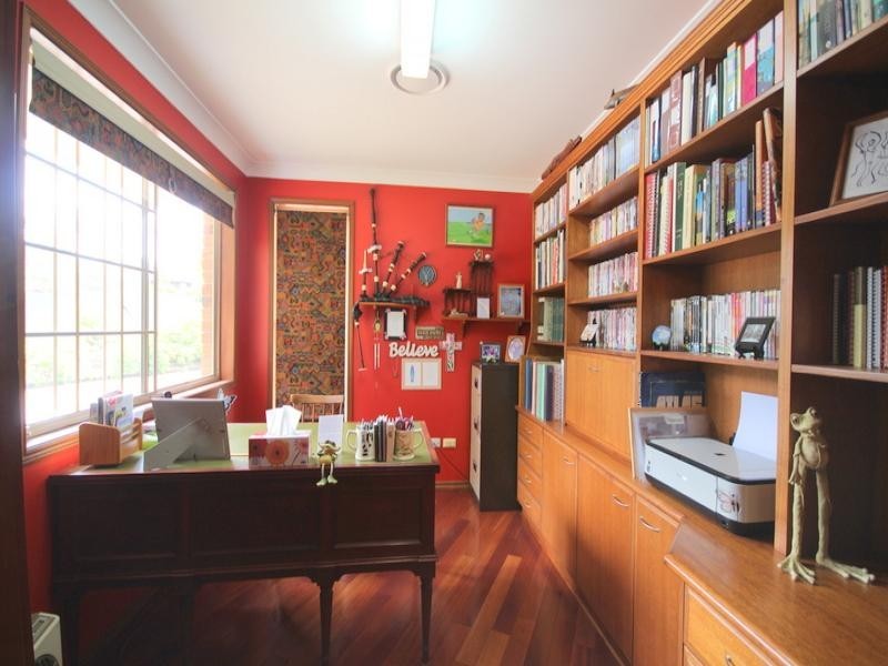 10 Bridle Lane, Molendinar QLD 4214