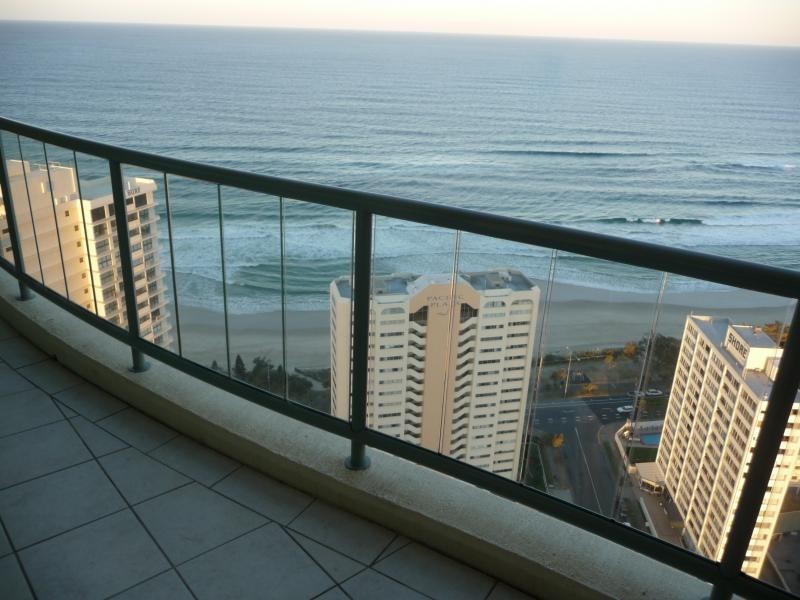 3405/3400 Gold Coast Hwy, Surfers Paradise QLD 4217