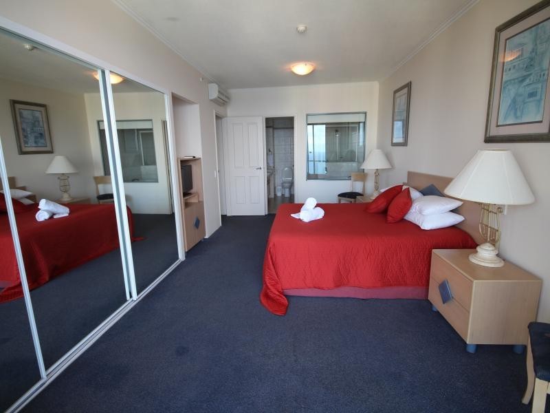 3405/3400 Gold Coast Hwy, Surfers Paradise QLD 4217