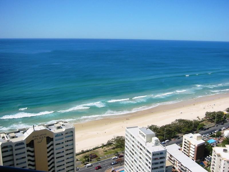 3405/3400 Gold Coast Hwy, Surfers Paradise QLD 4217
