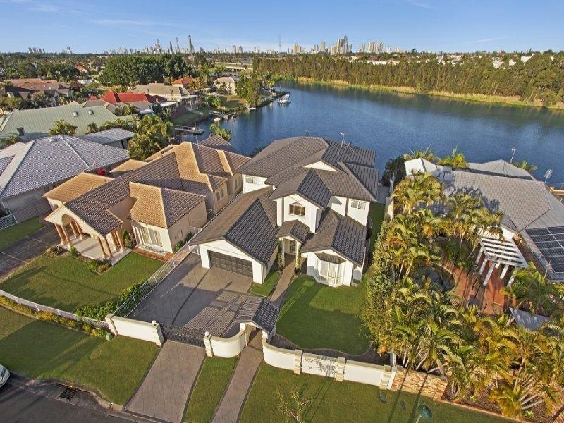83 Port Jackson Blvd, Clear Island Waters QLD 4226