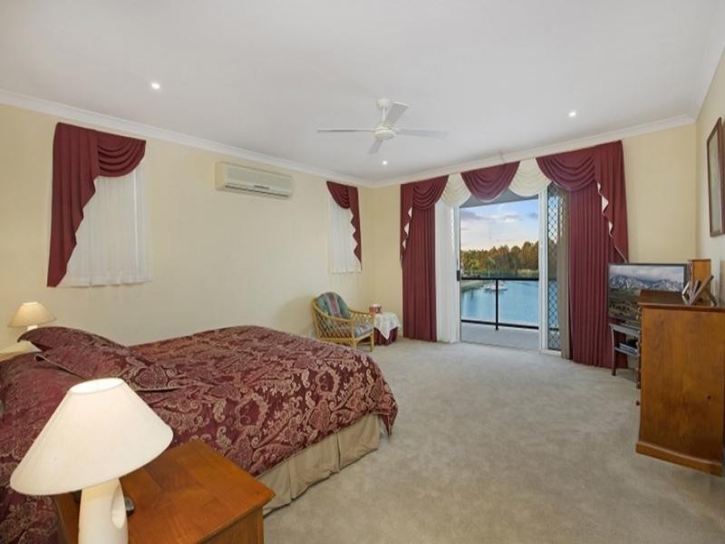 83 Port Jackson Blvd, Clear Island Waters QLD 4226