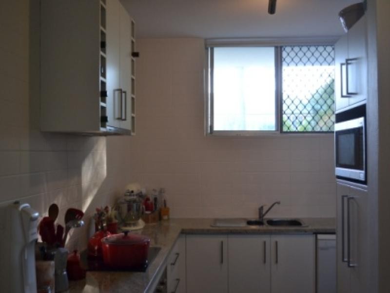 15 Cox Rd, Windsor QLD 4030