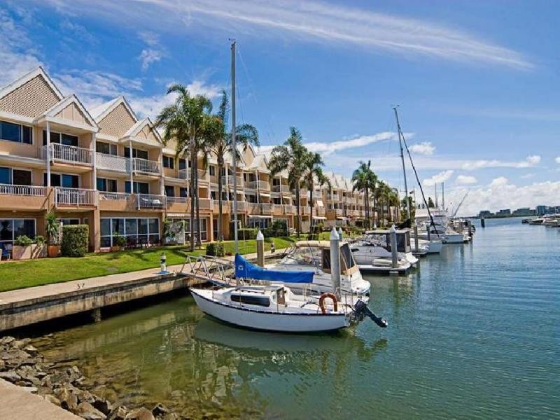 22/3 Marina Cres, Hollywell QLD 4216