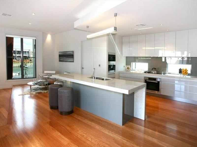 Quayside Drive, Hope Island QLD 4212