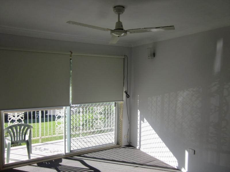 30 Wistraia Ave, Southport QLD 4215