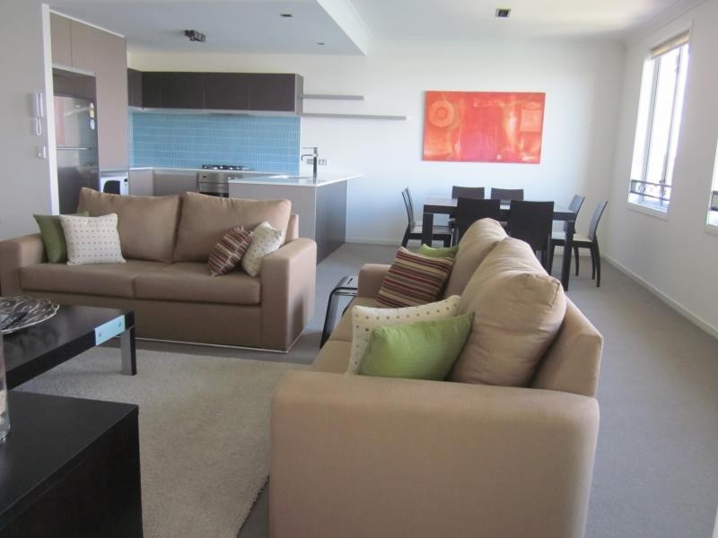 53/3030 The Boulevard, Carrara QLD 4211