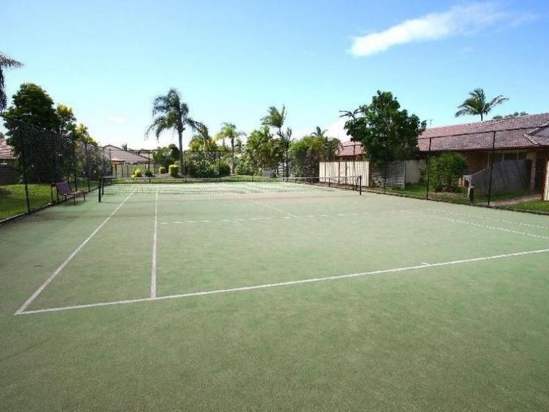 39/128 Benowa Rd, Southport QLD 4215