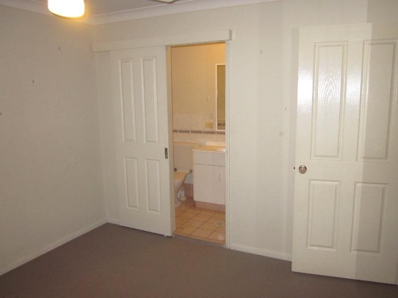 4 Koala Town Rd, Upper Coomera QLD 4209