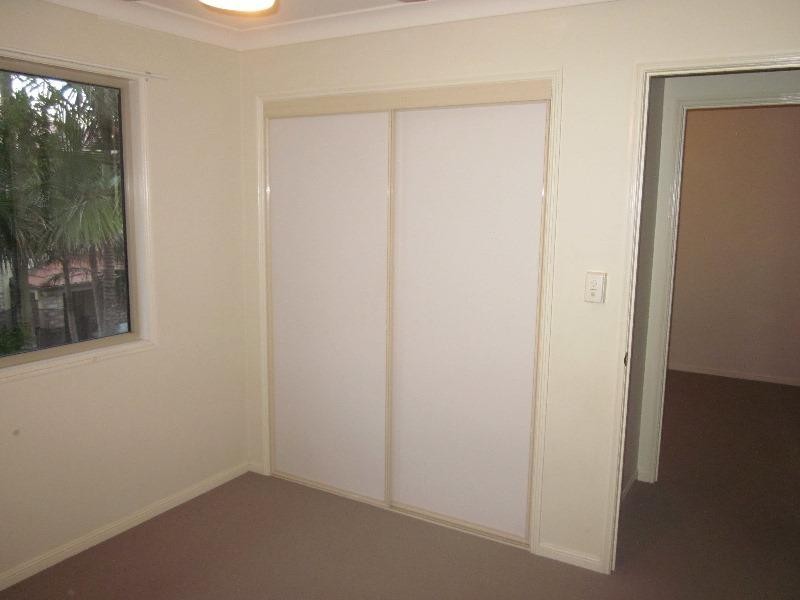 4 Koala Town Rd, Upper Coomera QLD 4209