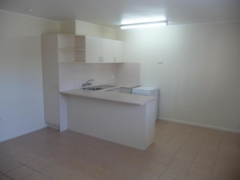 5/144 Frank St, Labrador QLD 4215